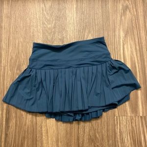 NWOT Goldhinge Tennis Skirt